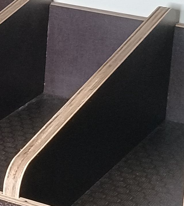 Einstecktrennwand für Holzregale mit 350 mm Tiefe