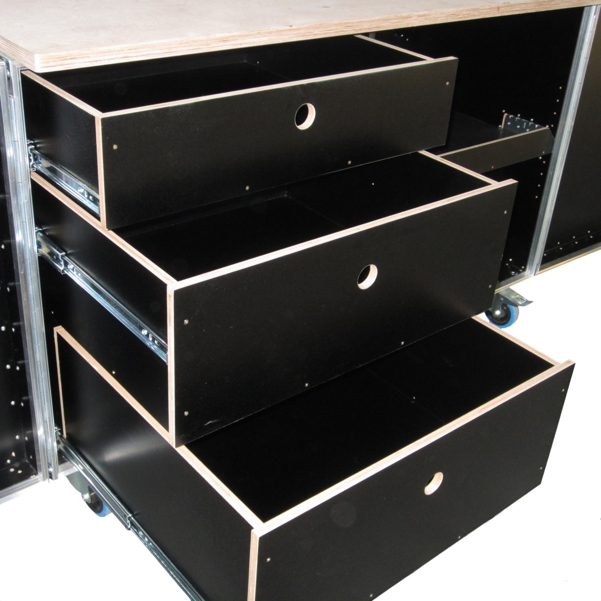 Mobile Werkbank BxTxH: 1390 x 690 x 878 mm